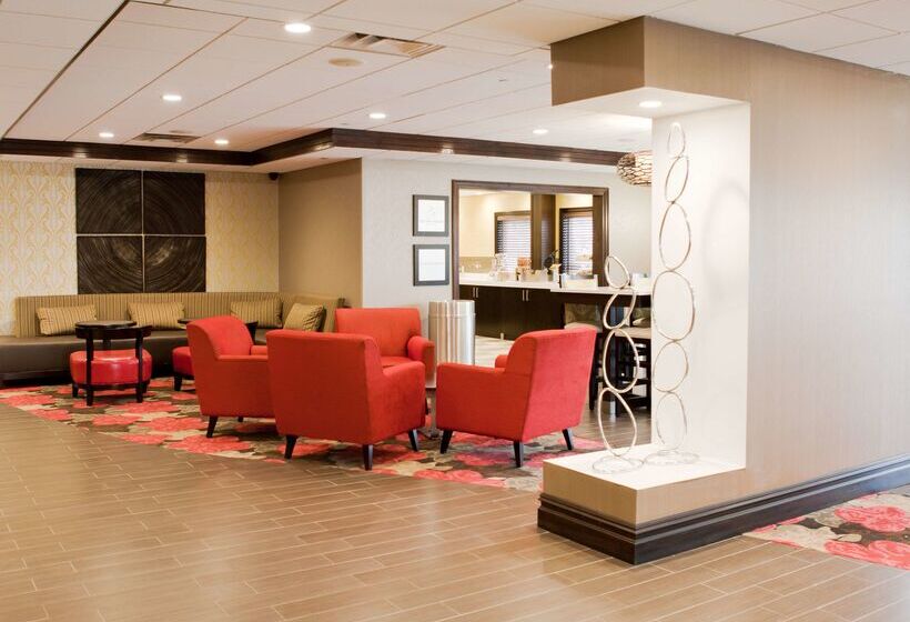호텔 Hampton Inn Ridgefield Park