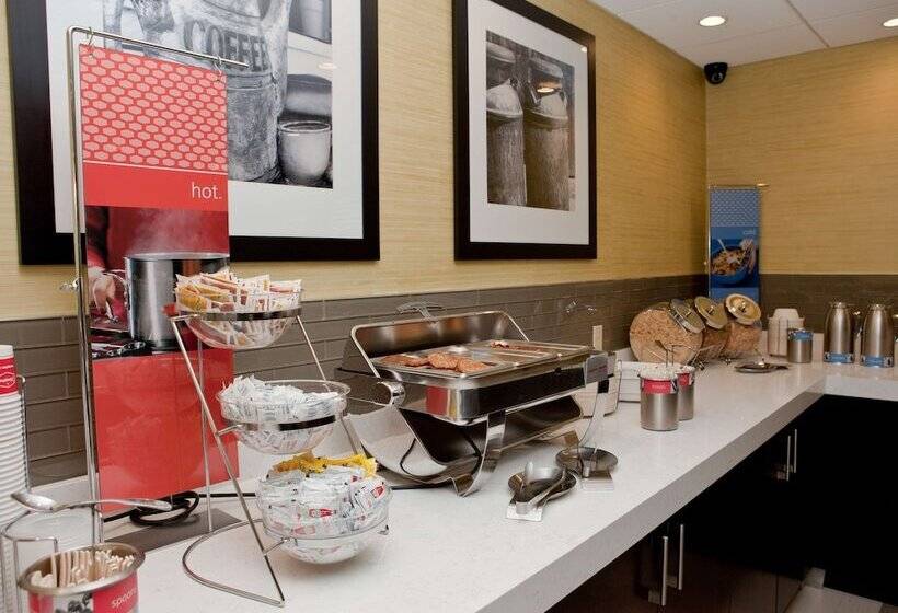 فندق Hampton Inn Ridgefield Park