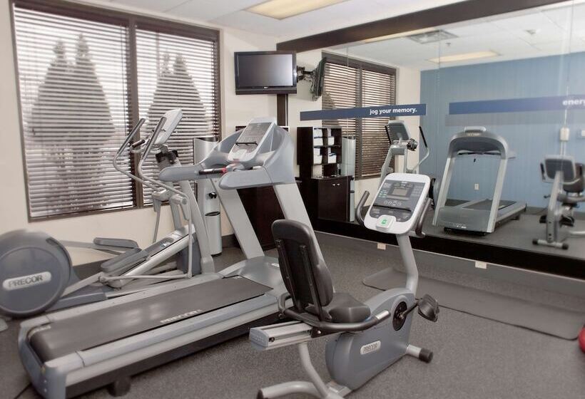 فندق Hampton Inn Ridgefield Park