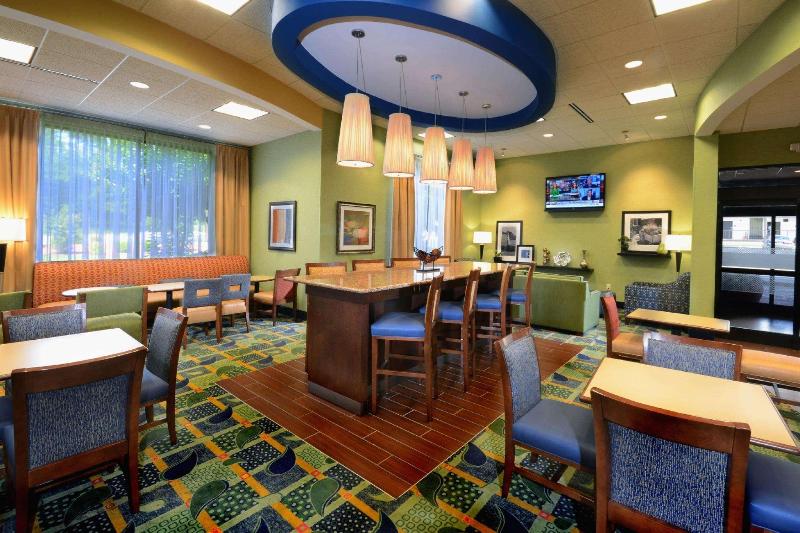 فندق Hampton Inn Roxboro