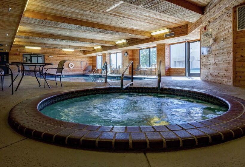 Отель Hampton Inn Salina