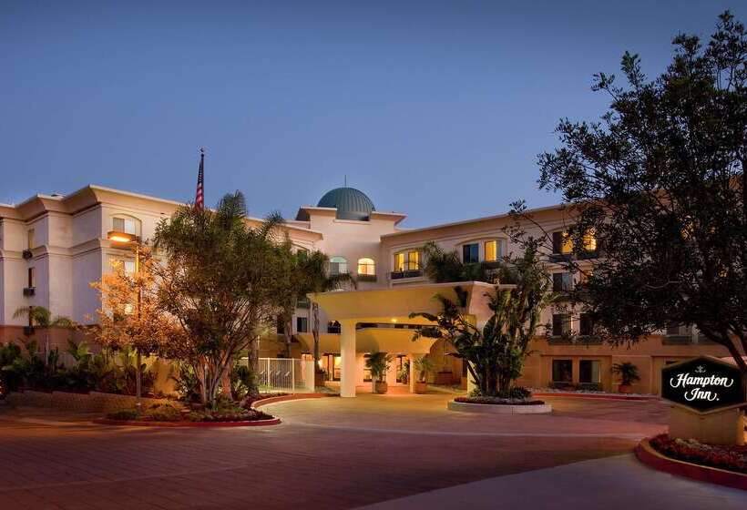 Отель Hampton Inn San Diego Del Mar