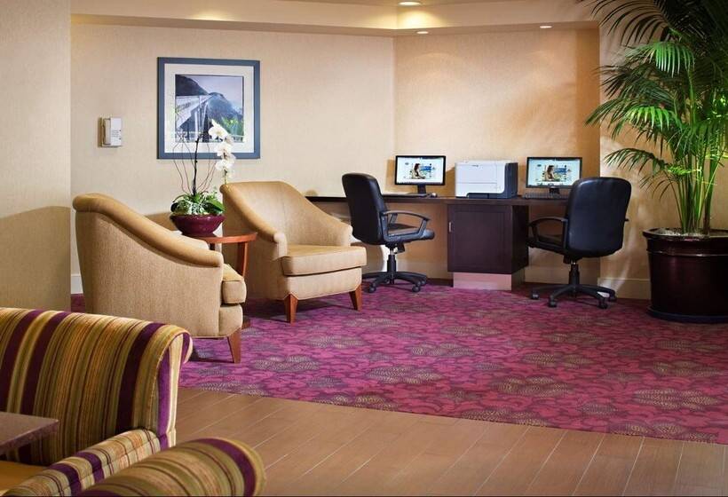 فندق Hampton Inn San Diego Del Mar