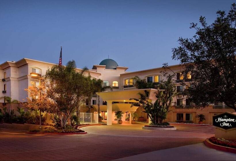Отель Hampton Inn San Diego Del Mar