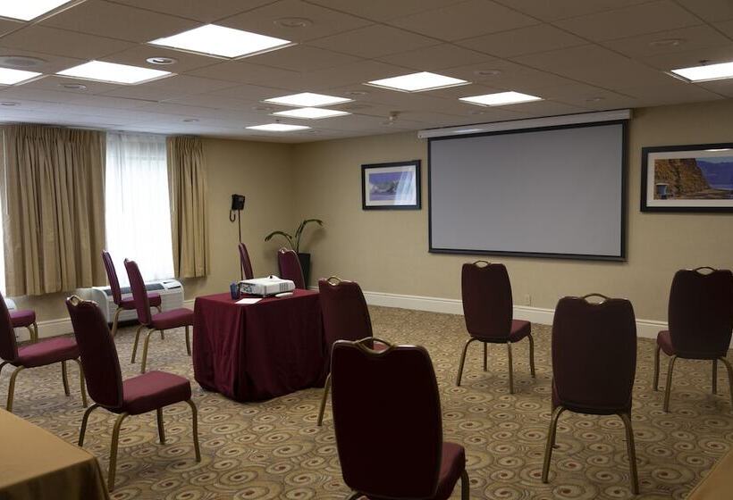 هتل Hampton Inn San Diego Del Mar