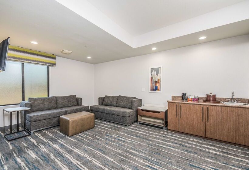 فندق Hampton Inn Oakland Hayward