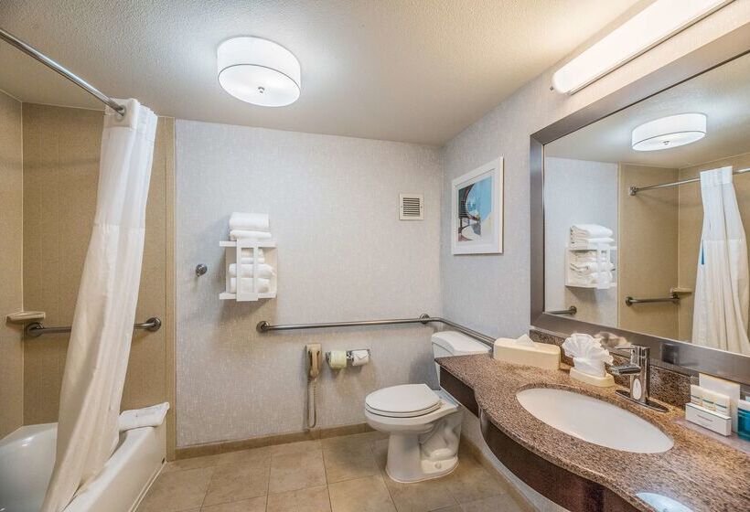 فندق Hampton Inn Oakland Hayward