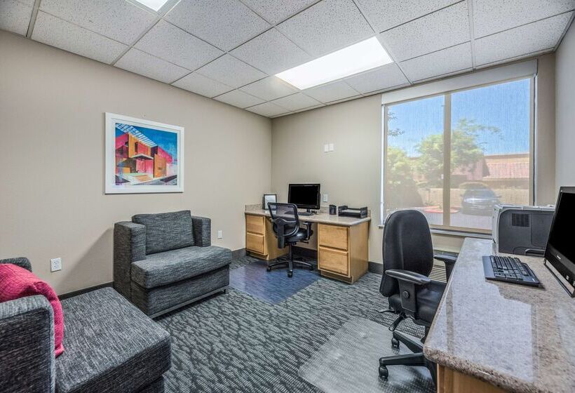 فندق Hampton Inn Oakland Hayward