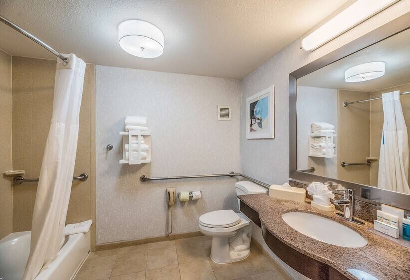 فندق Hampton Inn Oakland Hayward