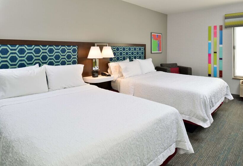 בית מלון כפרי Hampton Inn San Francisco Daly City