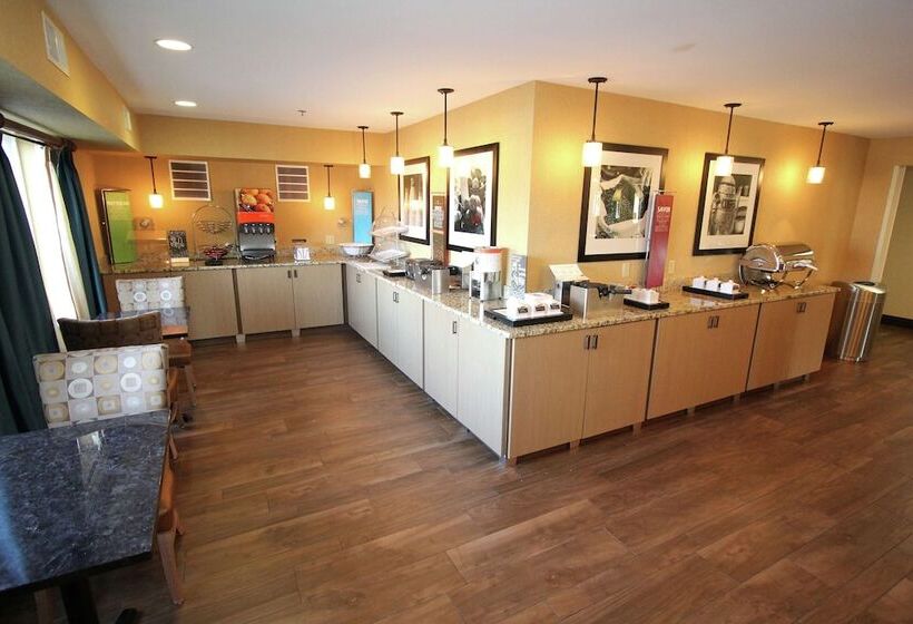 ホテル Hampton Inn Sandusky Central