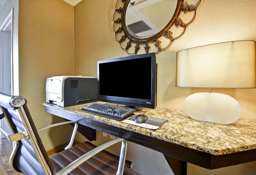 فندق Hampton Inn Sarasota  I75 Bee Ridge