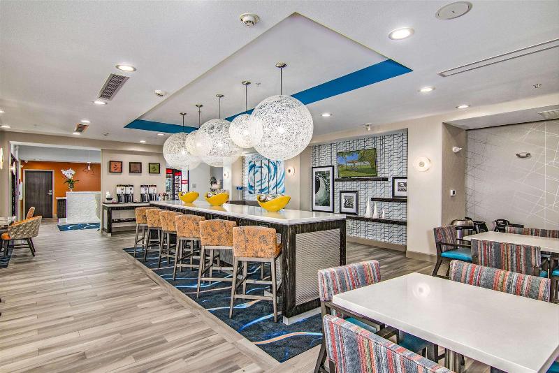 בית מלון כפרי Hampton Inn Houston Nasa Johnson Space Center