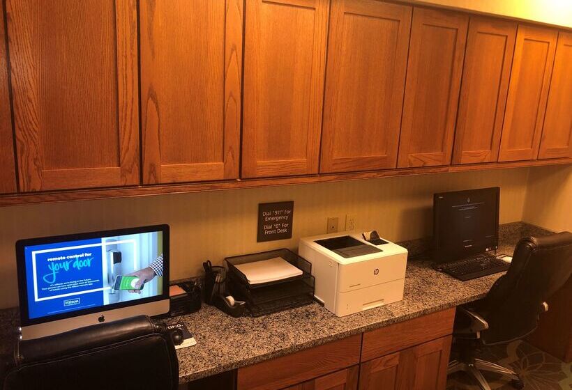 فندق Hampton Inn Seaford