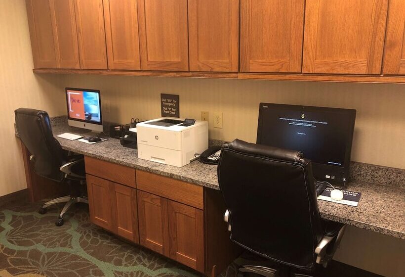 فندق Hampton Inn Seaford