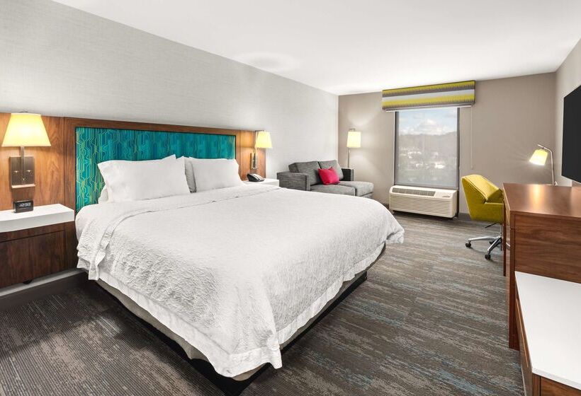 Отель Hampton Inn Seekonk