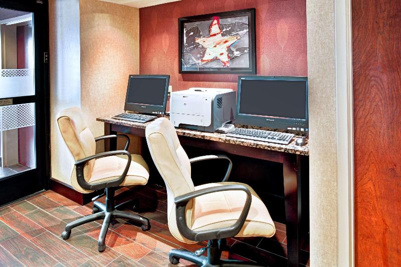 Отель Hampton Inn Seekonk