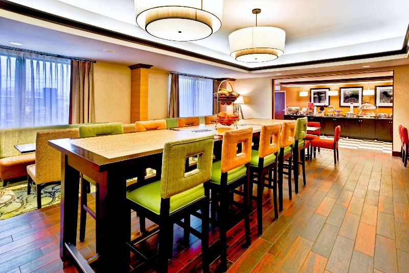 Отель Hampton Inn Seekonk