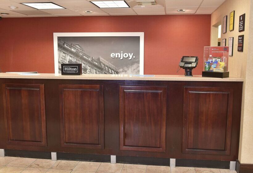 فندق Hampton Inn Selma
