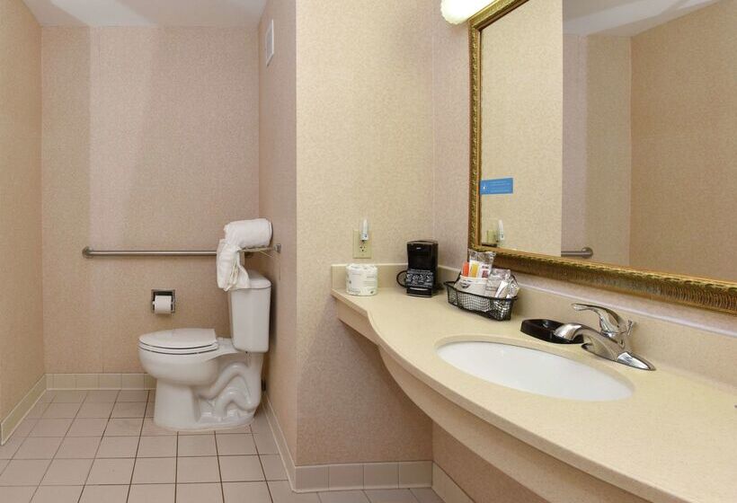 فندق Hampton Inn Selma