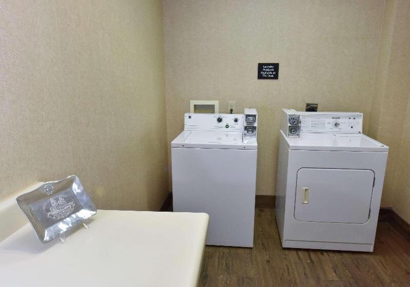 فندق Hampton Inn Selma