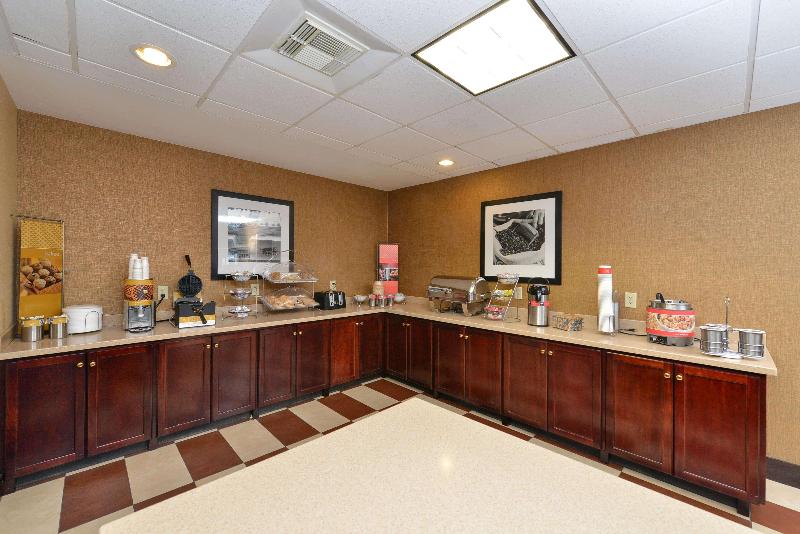 فندق Hampton Inn Selma