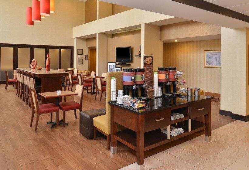 فندق Hampton Inn Selma