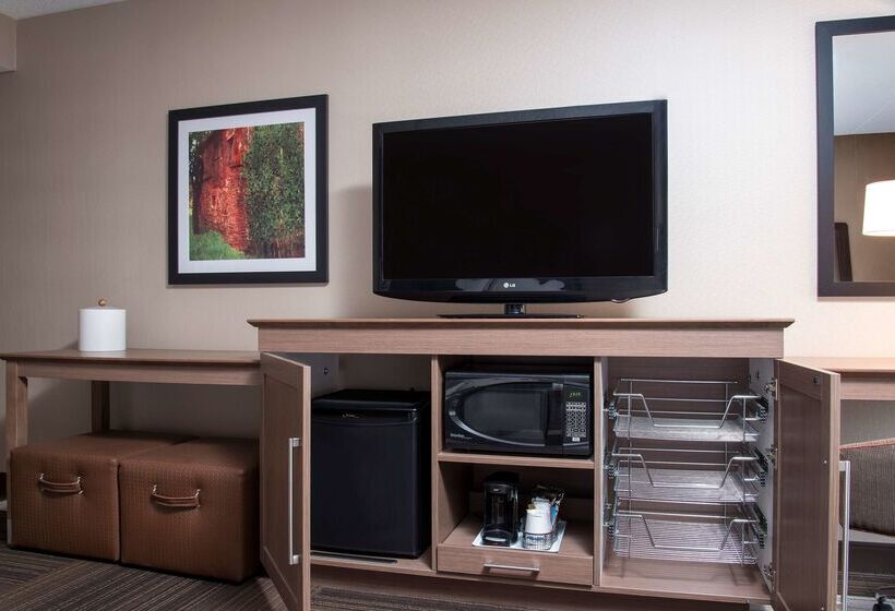 فندق Hampton Inn Seymour