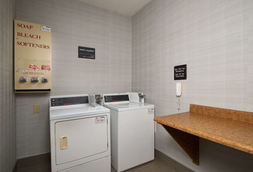 فندق Hampton Inn Shelbyville