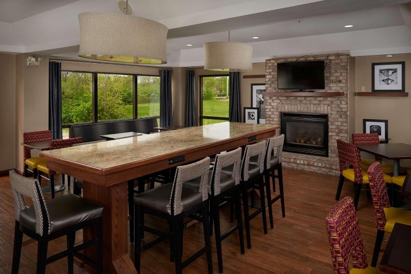 فندق Hampton Inn Shelbyville