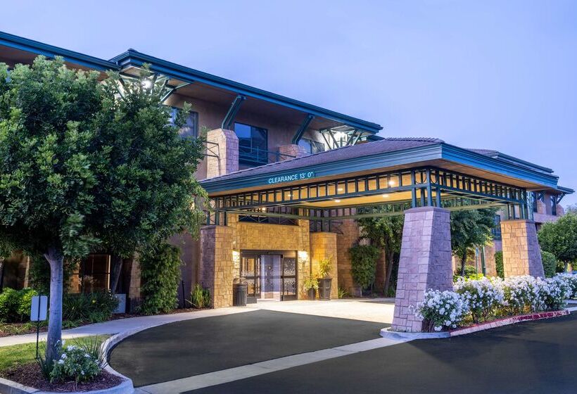 호텔 Hampton Inn & Suites Agoura Hills