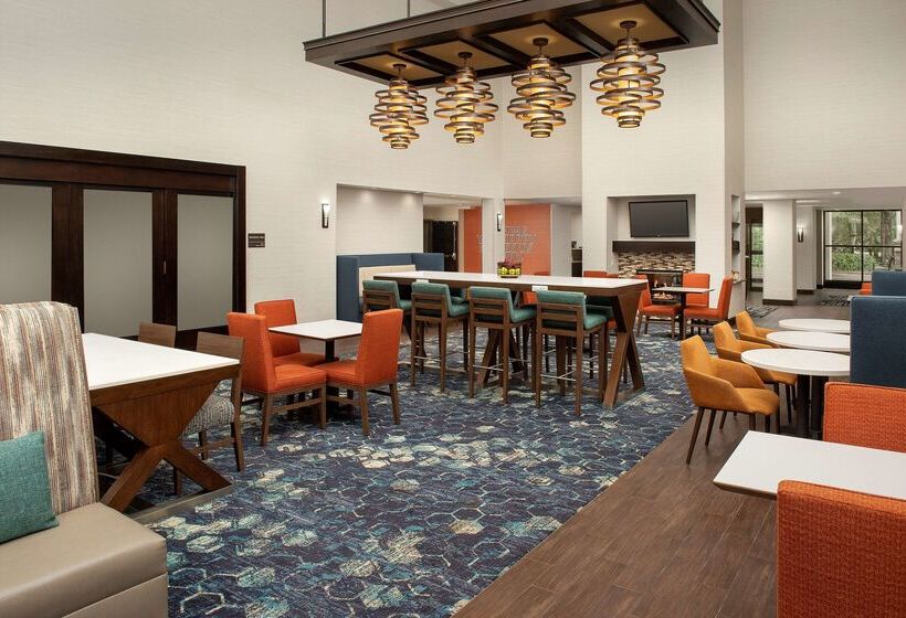 فندق Hampton Inn & Suites Alpharetta