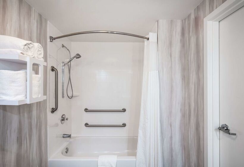 فندق Hampton Inn And Suites Amelia Island Historic Harbor Front