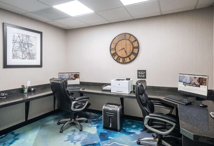 فندق Hampton Inn And Suites Amelia Island Historic Harbor Front