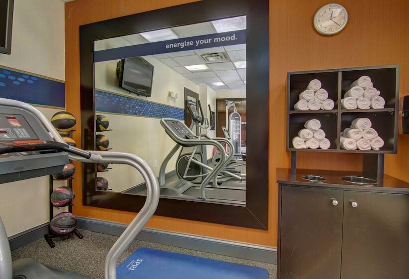 فندق Hampton Inn & Suites Atlantagalleria