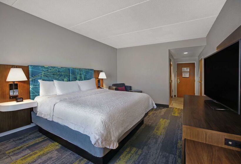 هتل Hampton Inn & Suites Augusta West