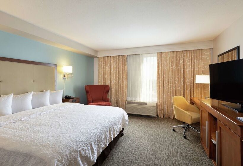 هتل Hampton Inn & Suites Austinairport