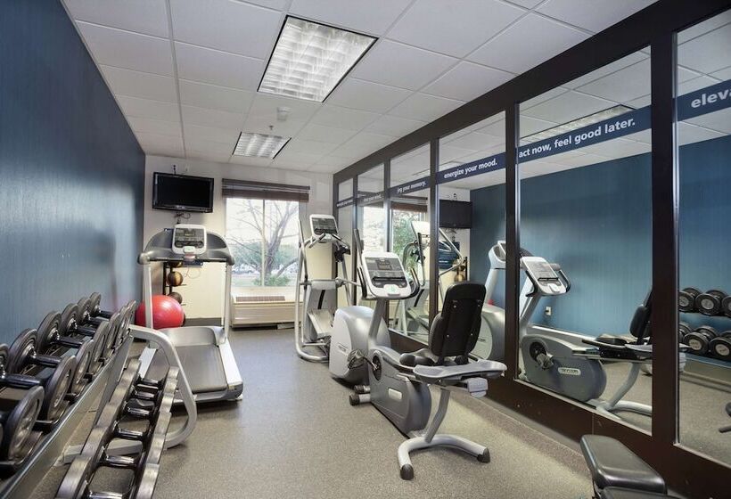 هتل Hampton Inn & Suites Austinairport