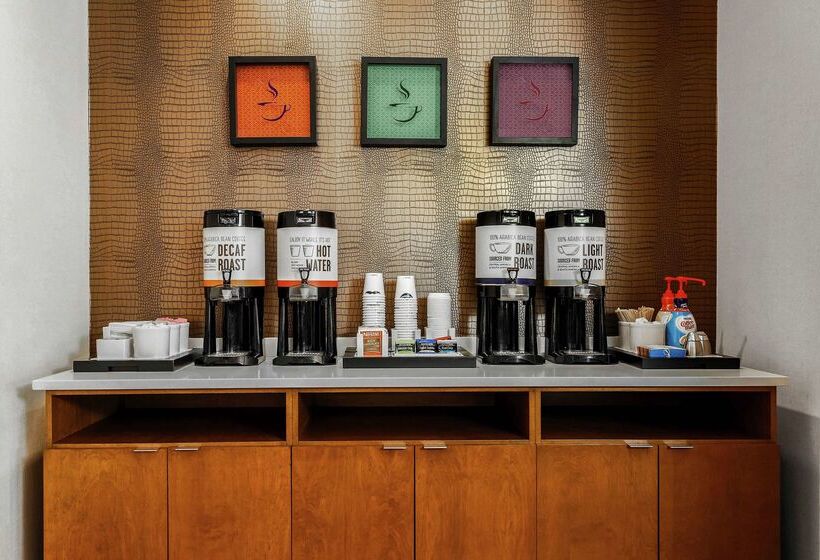 هتل Hampton Inn & Suites Austindowntown/convention Center