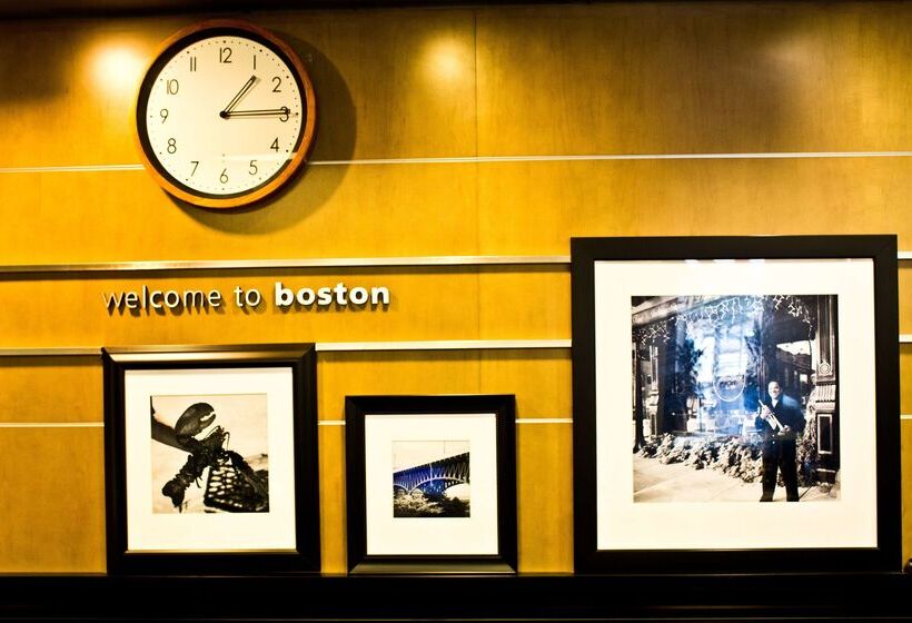 ホテル Hampton Inn & Suites Boston Crosstown Center