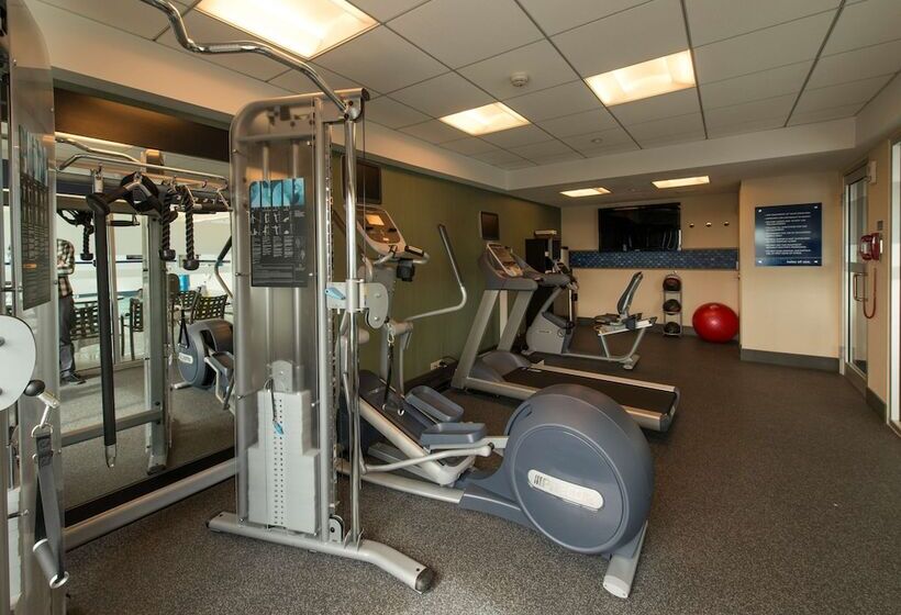 هتل Hampton Inn & Suites Boston Crosstown Center