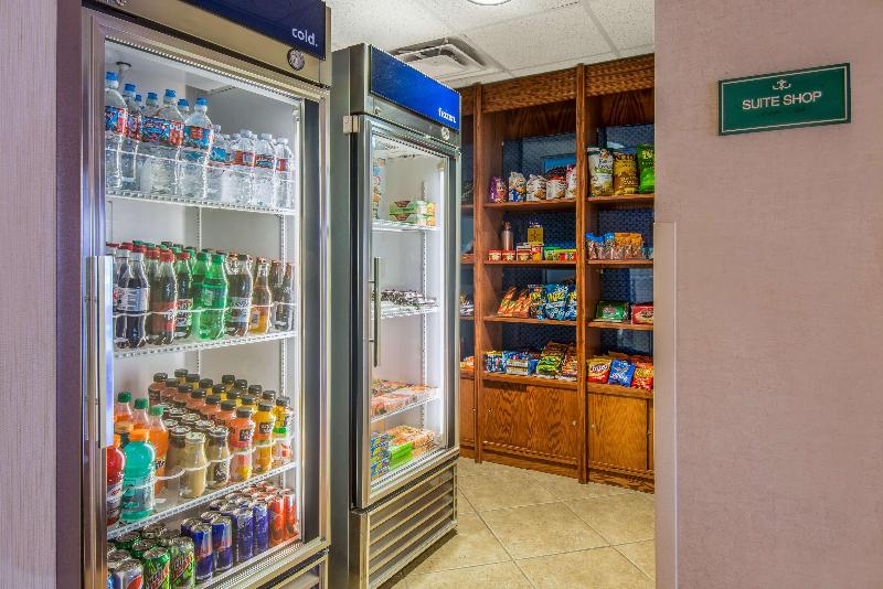 هتل Hampton Inn & Suites Los Alamos White Rock