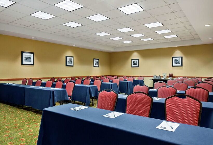 فندق Hampton Inn & Suites Dallasmesquite