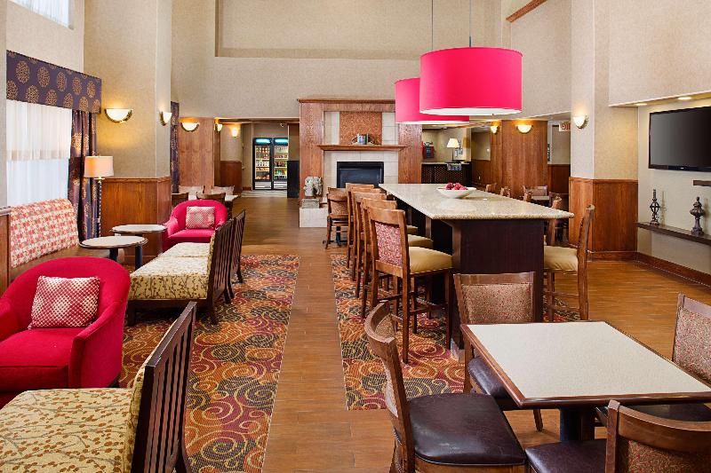 酒店 Hampton Inn & Suites Denton