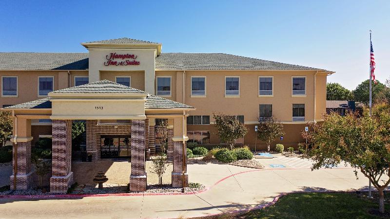 בית מלון כפרי Hampton Inn & Suites Denton