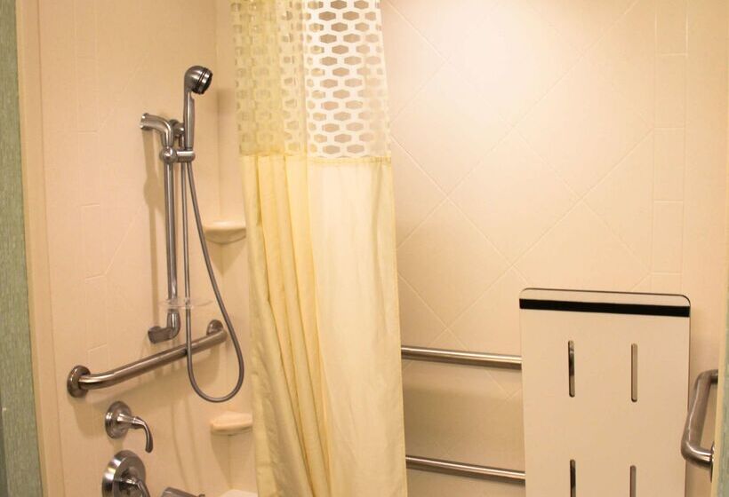 فندق Hampton Inn & Suites Destin