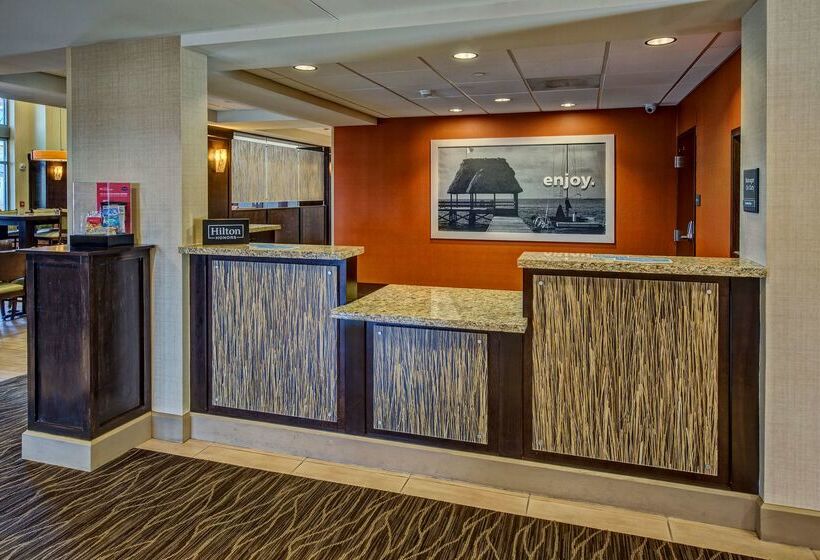 فندق Hampton Inn & Suites Destin