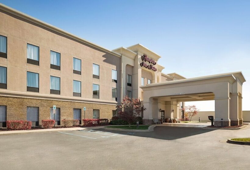 Отель Hampton Inn & Suites Detroit/sterling Heights