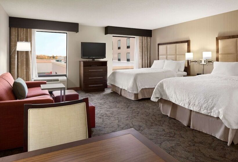 Отель Hampton Inn & Suites Detroit/sterling Heights