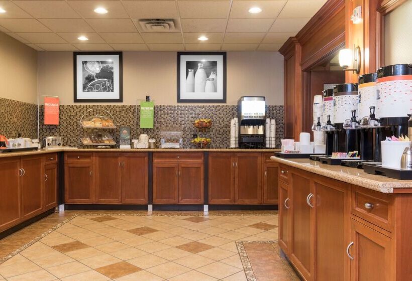 فندق Hampton Inn & Suites East Lansing/okemos
